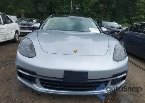 2017 Porsche Panamera 4 из США, поврежденный, VIN WP0AA2A75HL102557